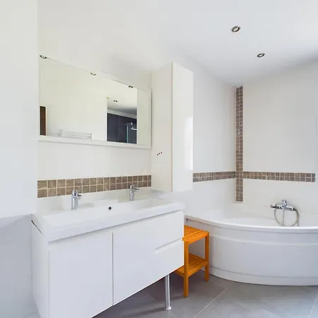 Maison Pour 6 Avec Jardin, D Olonne